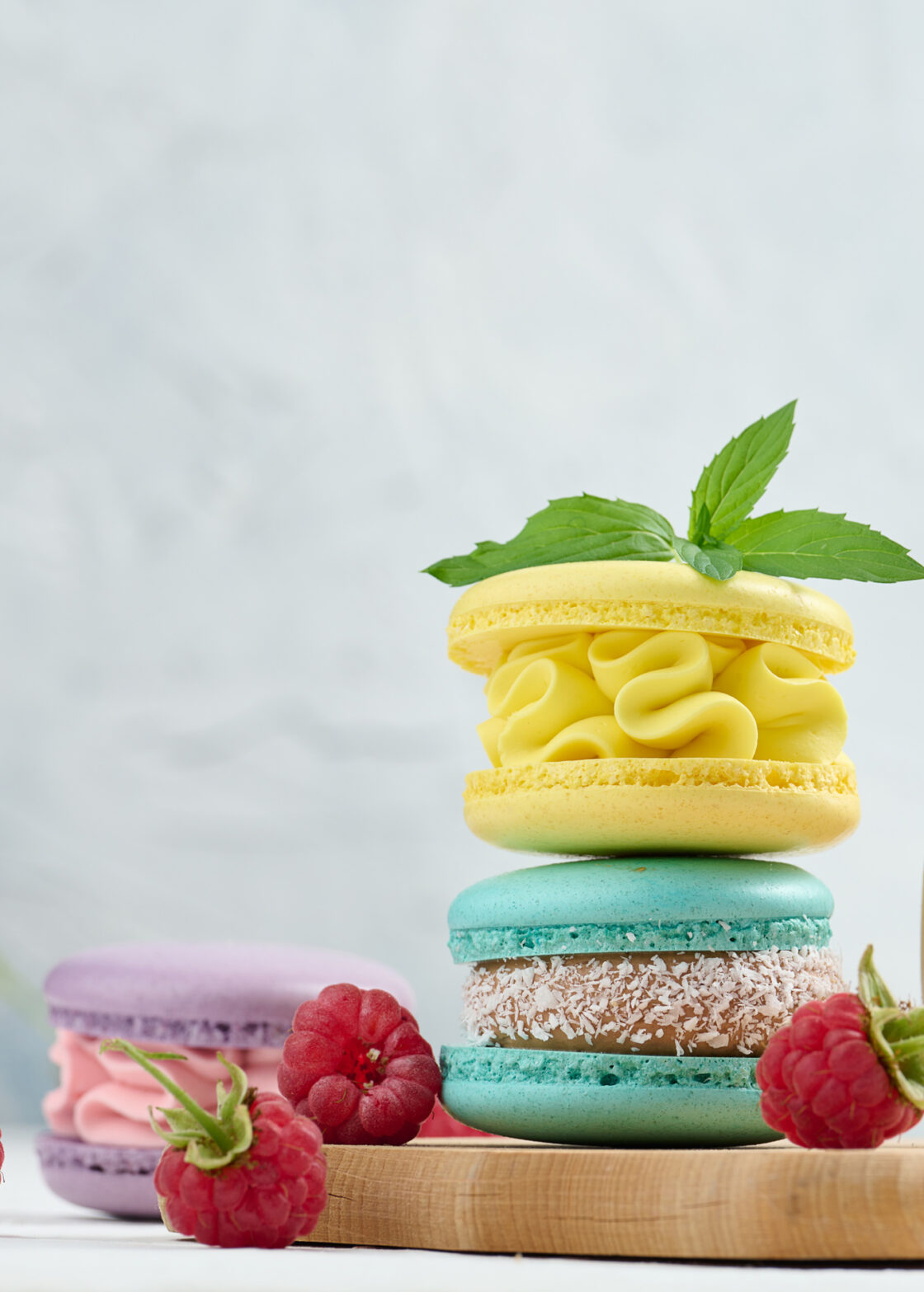 From Neon to MACARONE